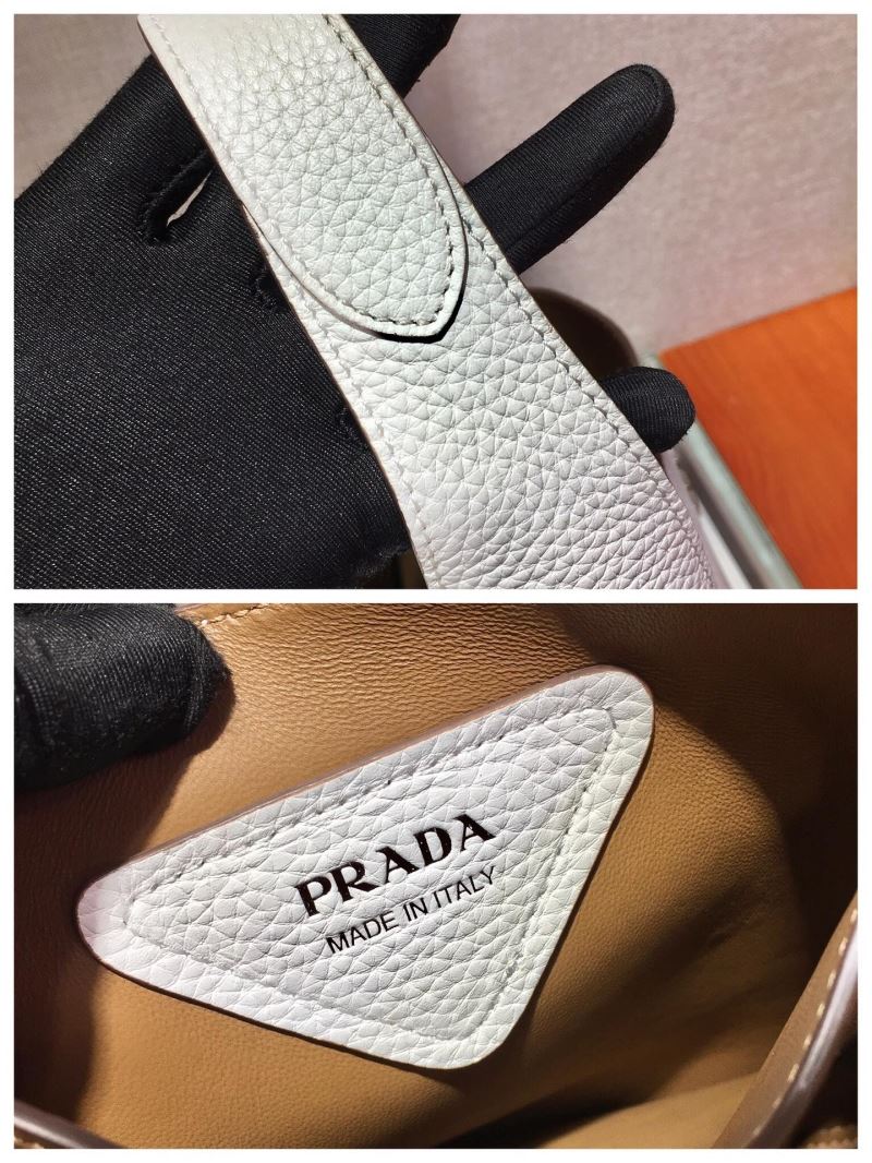Pra*a bucket bags